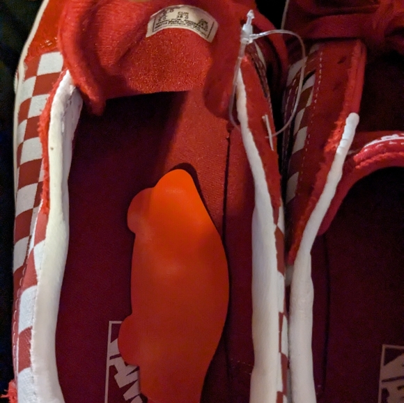 Red checkered vans Y6.0 - Picture 2 of 7